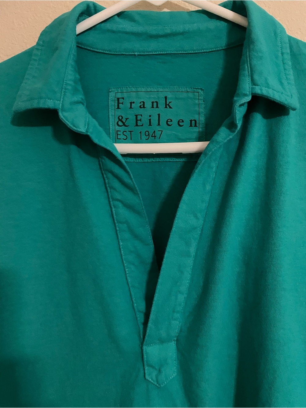Frank & Eileen Patrick Popover Henley Birdie Green Heritage Top Size Medium - Picture 3 of 7